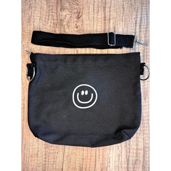 Boho Canvas Crossbody Purse Smiley Face Bag Bag NEW FAST SHIP Travel Bag - Picture 2 of 4